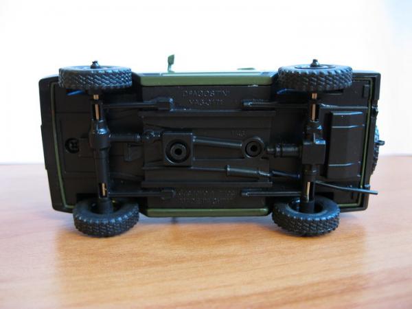 УАЗ-3171 (DeAgostini (Автолегенды СССР)) [1982г., хаки, 1:4319]