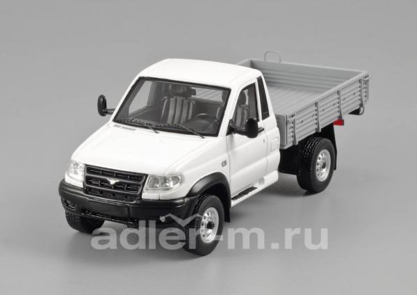УАЗ-23602 Cargo Patriot (DiP Models) [2008г., белый, 1:43]