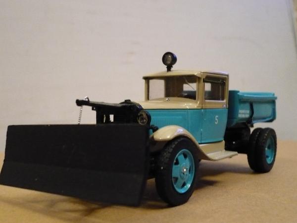 ГАЗ-410 (С-1) (Michalych) [1935г., бежевый с голубым, 1:43]